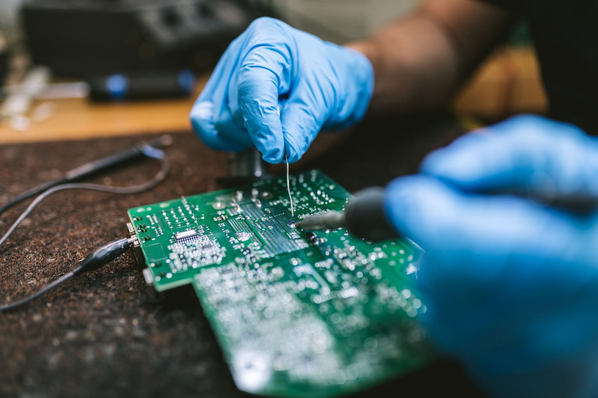 Tests electronic equipment.